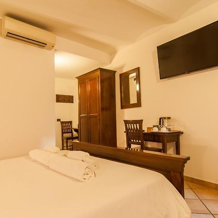Umbrian Concierge - Alla Rocca Perugia Exterior photo